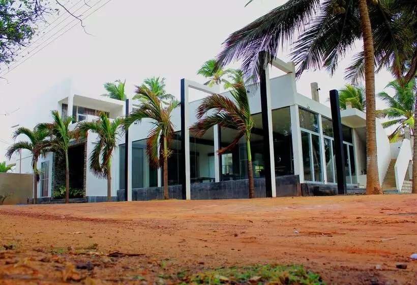 Hotelli Saara Beach
