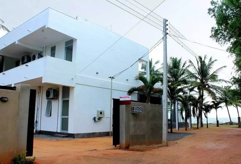 Hotelli Saara Beach