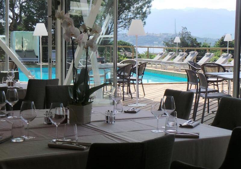 Isulella Hotel & Restaurant