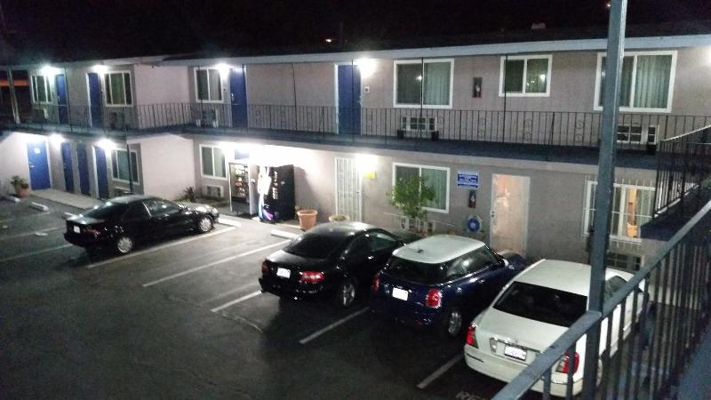 مُتل Del Aire Inn