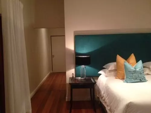 پانسیون Calais Guest House