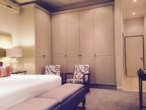 پانسیون Calais Guest House