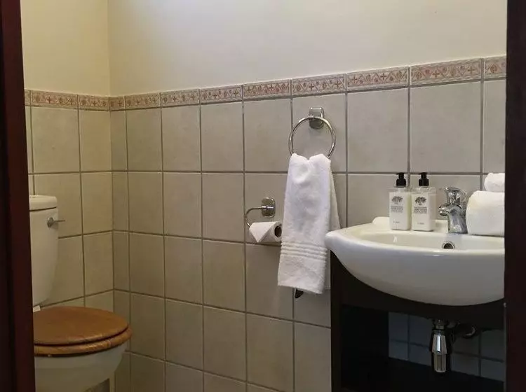 پانسیون Calais Guest House