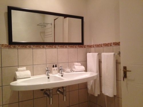 ペンション Calais Guest House