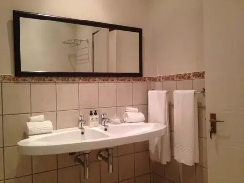 پانسیون Calais Guest House