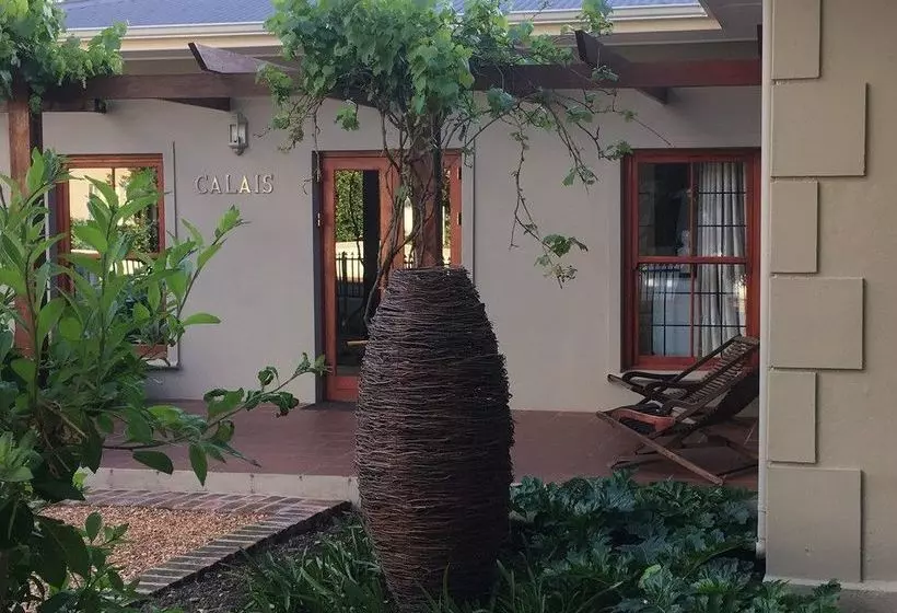 پانسیون Calais Guest House