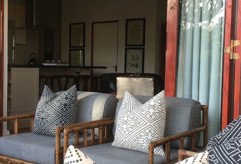 ペンション Calais Guest House