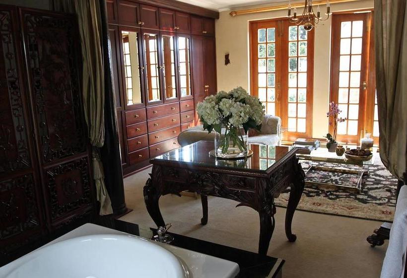 Pension Doveton House