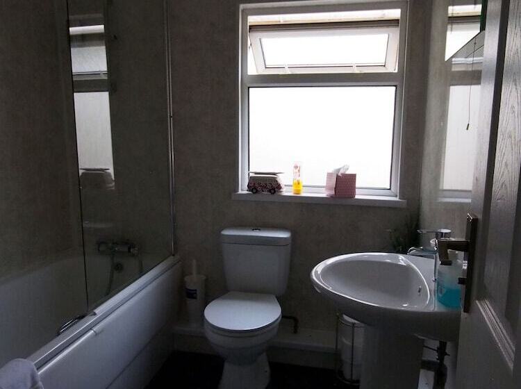 膳宿费 Leonardo S Guest House