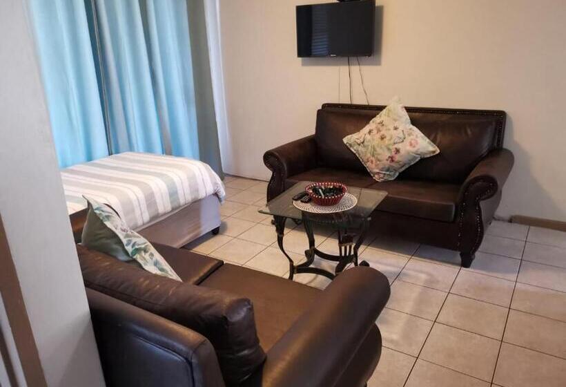 Serengeti Self Catering Units