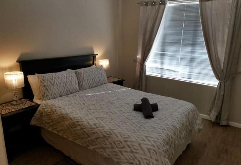 Serengeti Self Catering Units