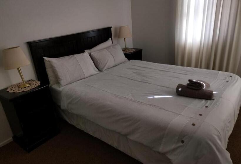 Serengeti Self Catering Units