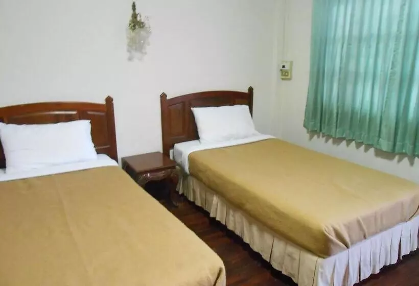 Souvanna Hotel 1