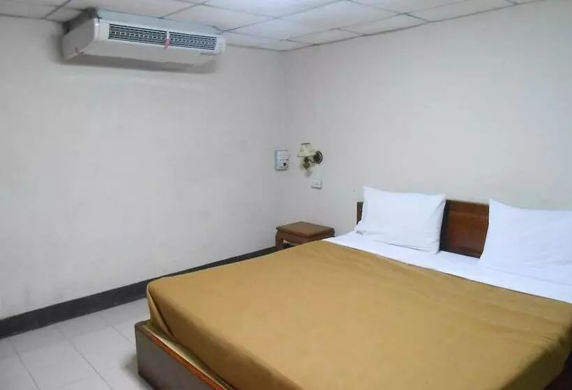 Souvanna Hotel 1