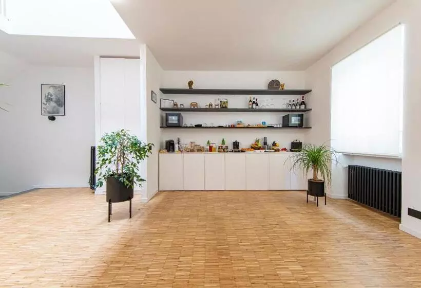 ベッドアンドブレックファースト Cavaedium Guest House