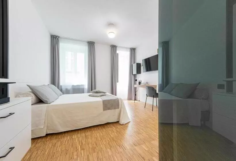 ベッドアンドブレックファースト Cavaedium Guest House