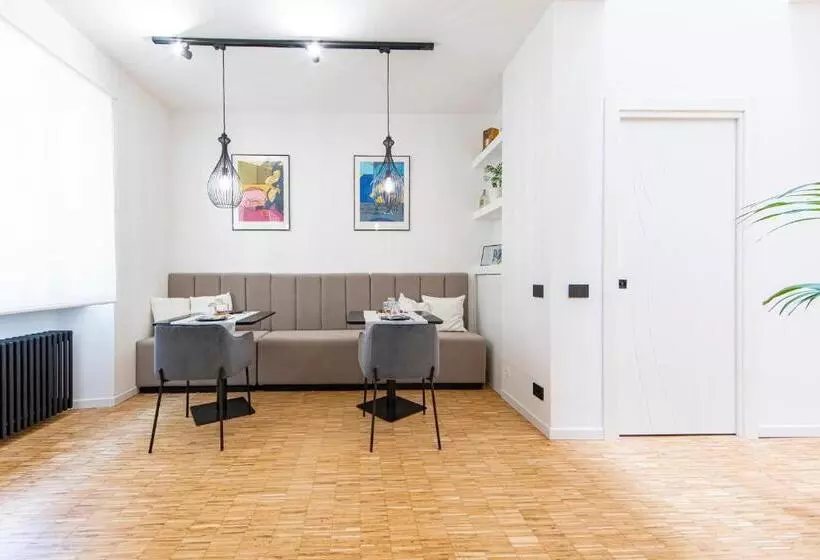 ベッドアンドブレックファースト Cavaedium Guest House