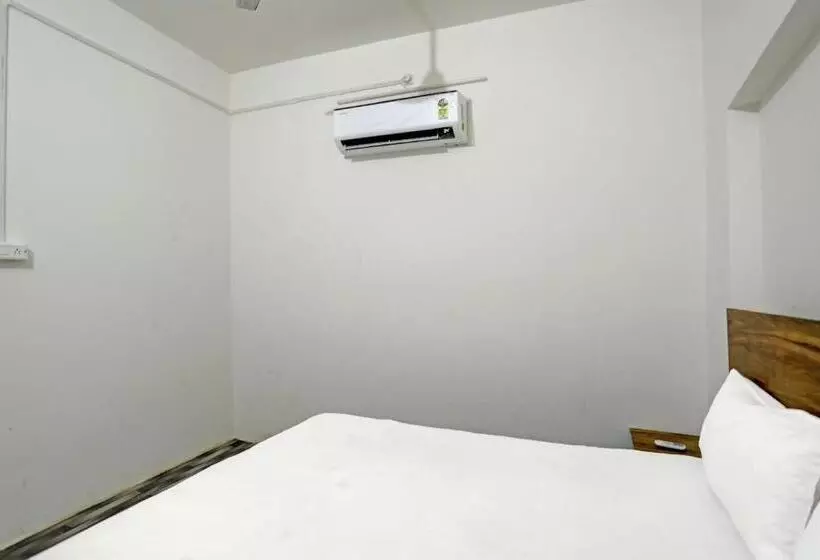Oyo Hotel Happy Inn