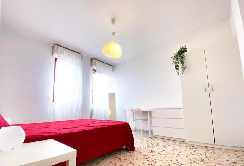 پانسیون Appartamento Romano