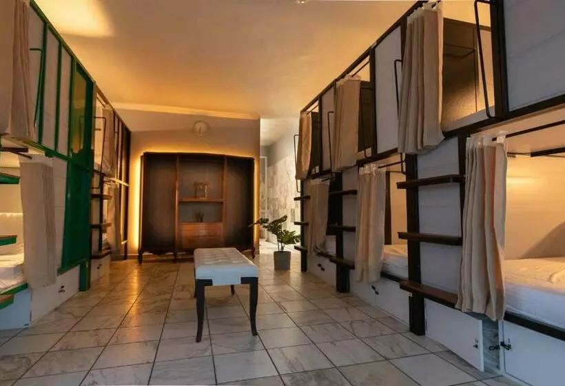 هاستل Bposhtels San Juan