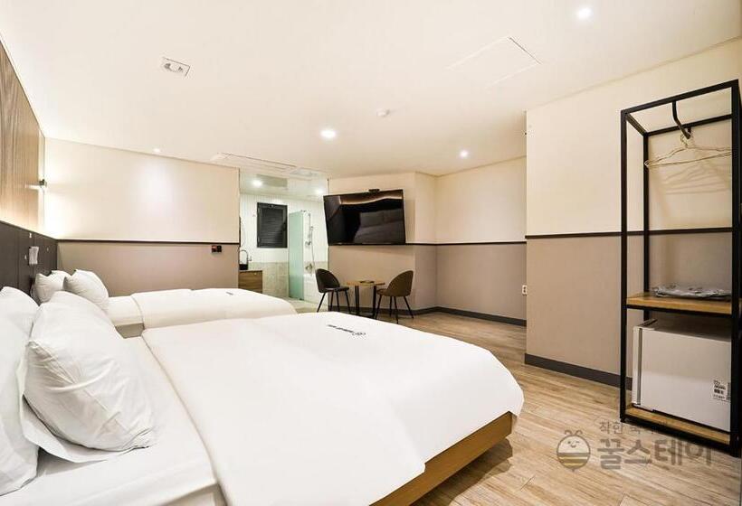 Browndot Hotel Guun
