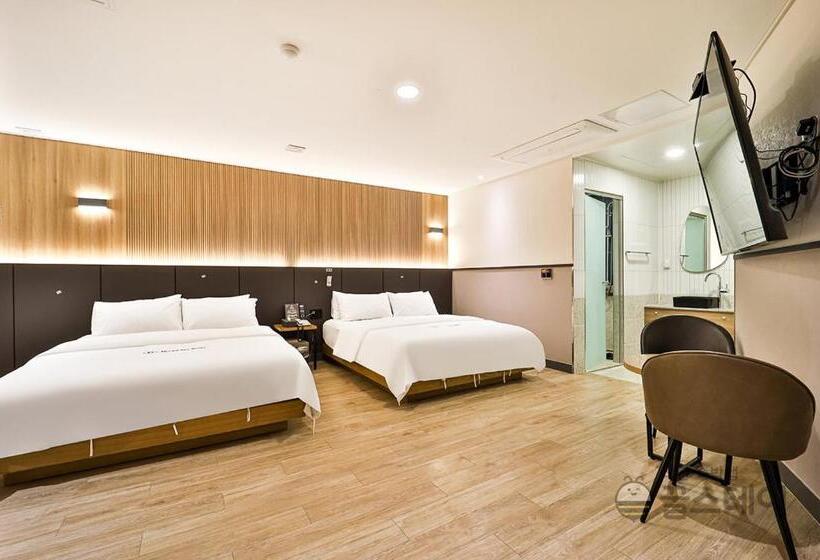 Browndot Hotel Guun