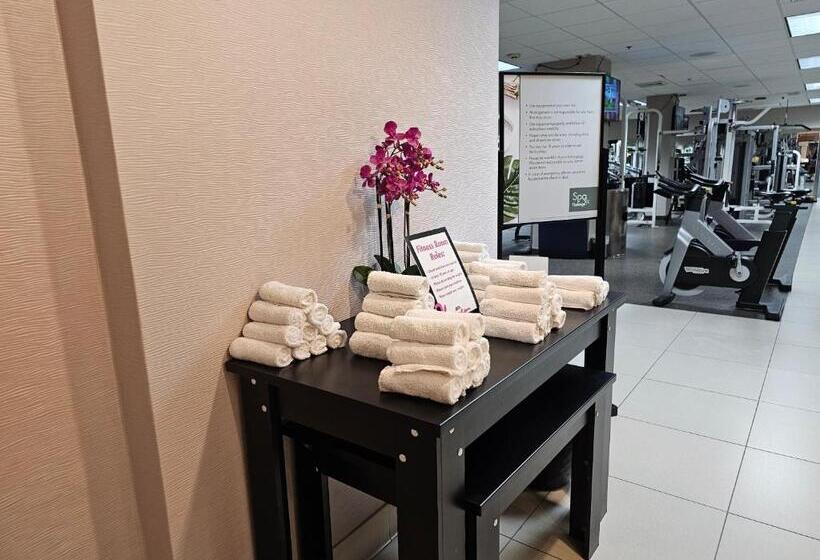 Attractive Modern Unit By Flamingo Strip Las Vegas