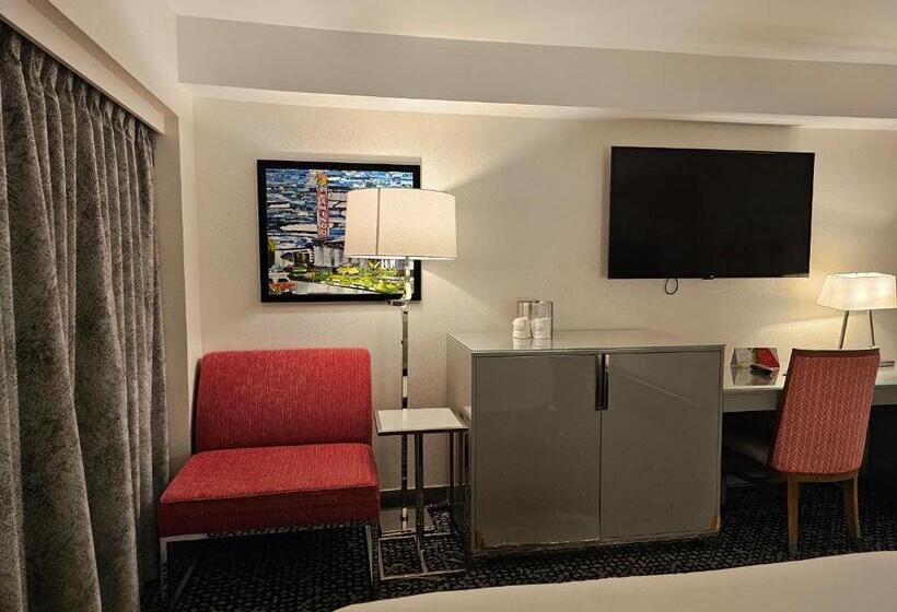 Attractive Modern Unit By Flamingo Strip Las Vegas