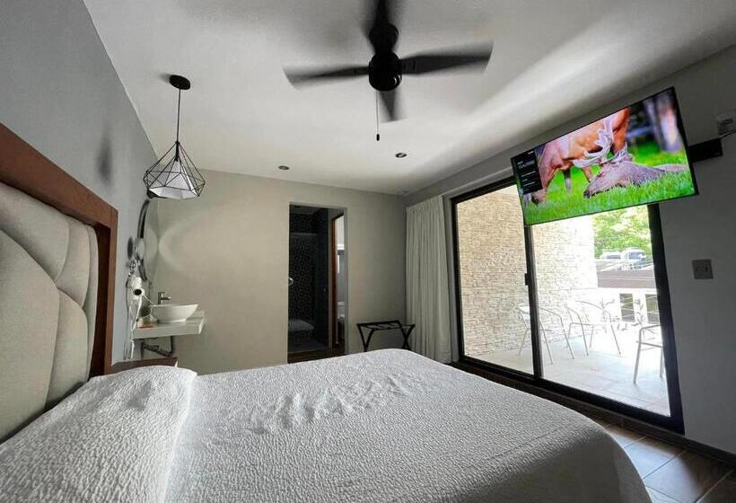 هتل Casa Maria Tamasopo