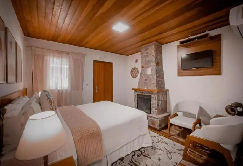 Retkeilymaja La Bella Monte Verde