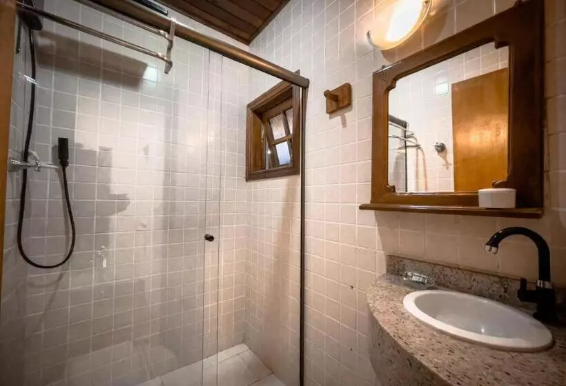 Retkeilymaja La Bella Monte Verde