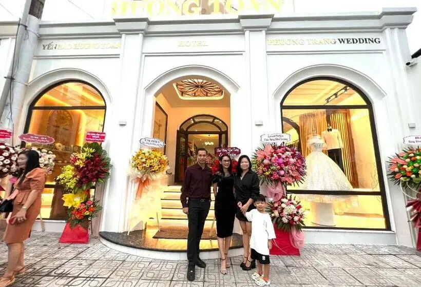 هتل Hương Toàn 2