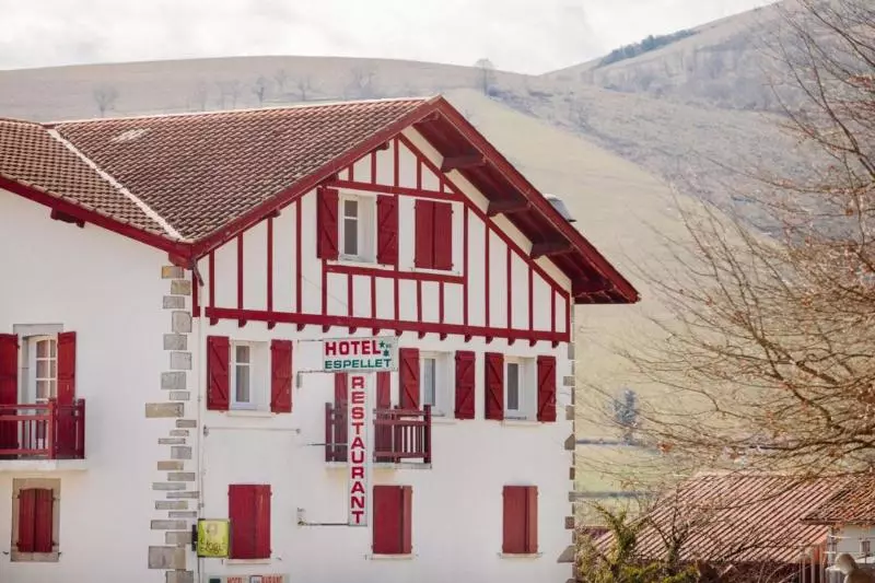 Hotelli Logis Hôtel Restaurant Espelletenia
