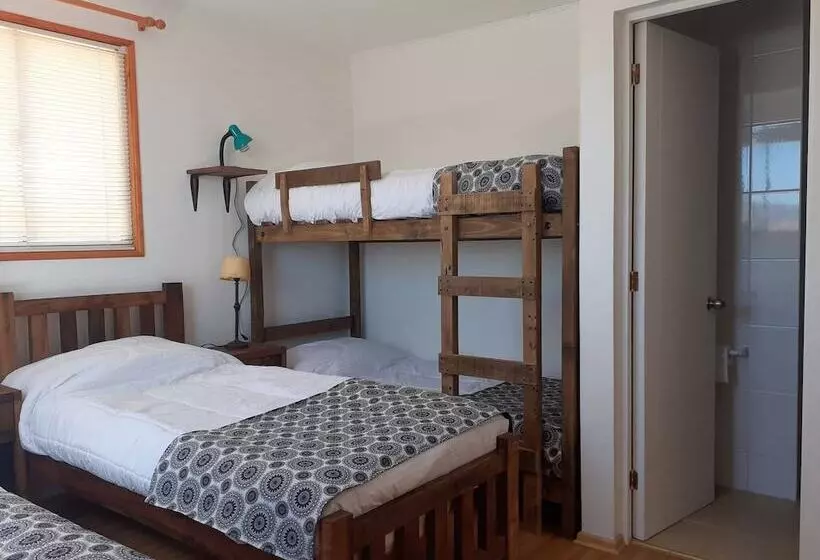 پانسیون Room In Lodge   Iii Valparaluz House 4 People, Private Bathroom