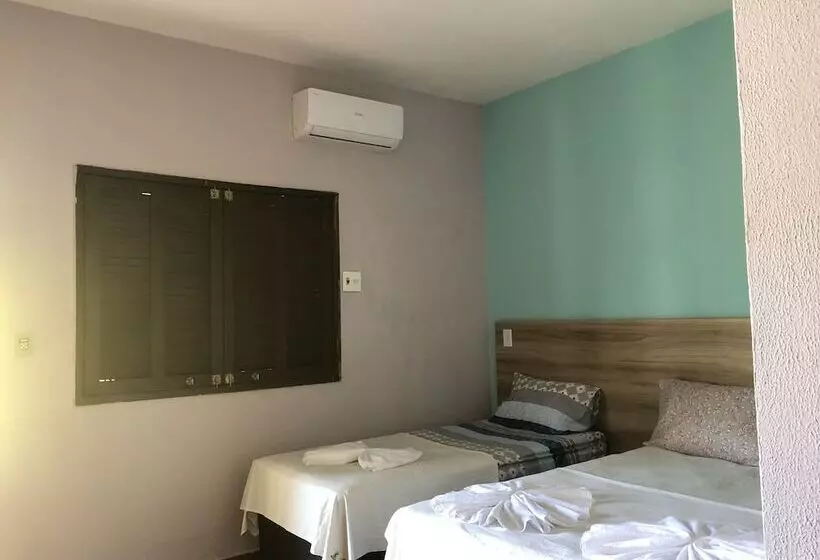ホテル Pousada Moryah