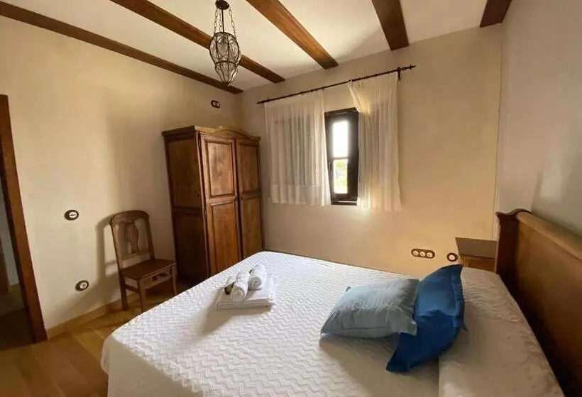 Hotelli Rural Centro De Las Arribes