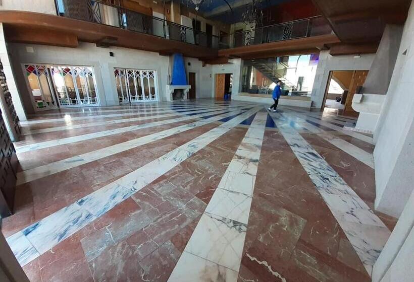 هتل Rural Centro De Las Arribes