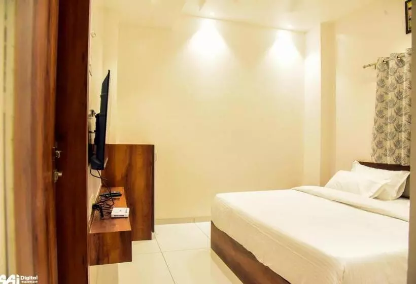 The Sky Land Hotel & Restaurant