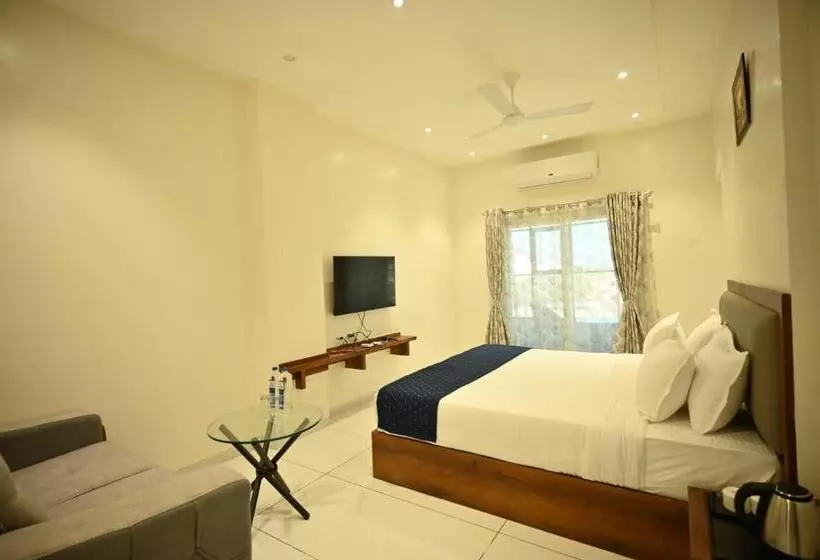 The Sky Land Hotel & Restaurant