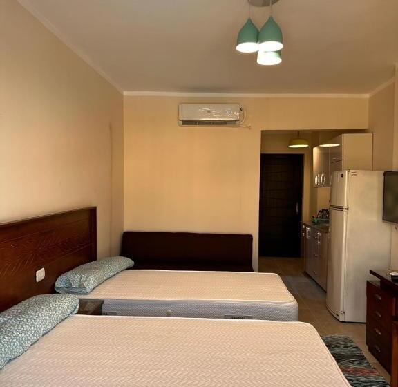 قريه اكوا فيو الساحل الشمالي