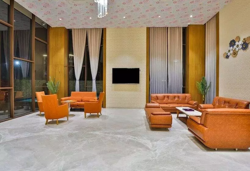 Fabhotel Prime Empyrean