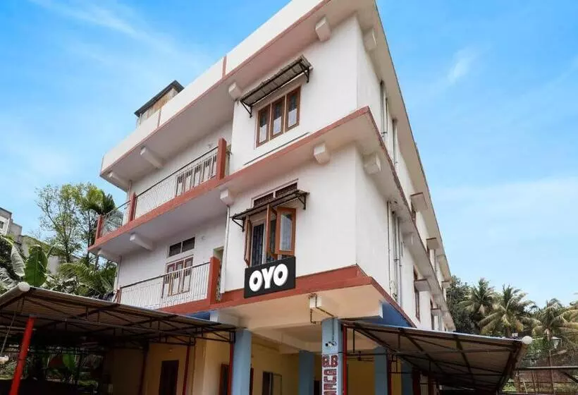 Hotelli Spot On 81234 Gb Guest House