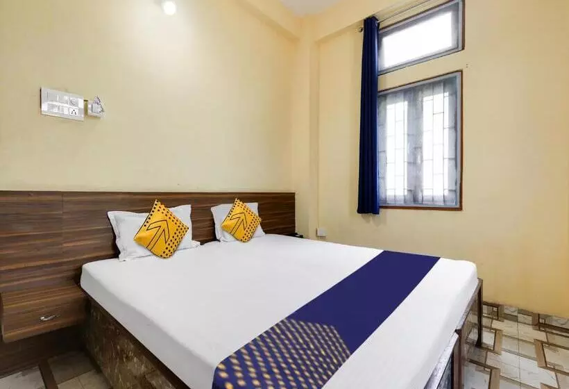 Hotelli Spot On 81234 Gb Guest House