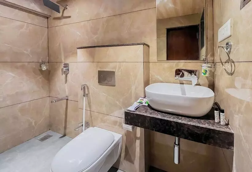 ホテル Treebo Serenity Inn, Koregaon Park