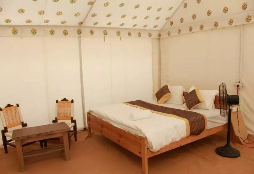 リゾートホテル Hindustan Desert Camp