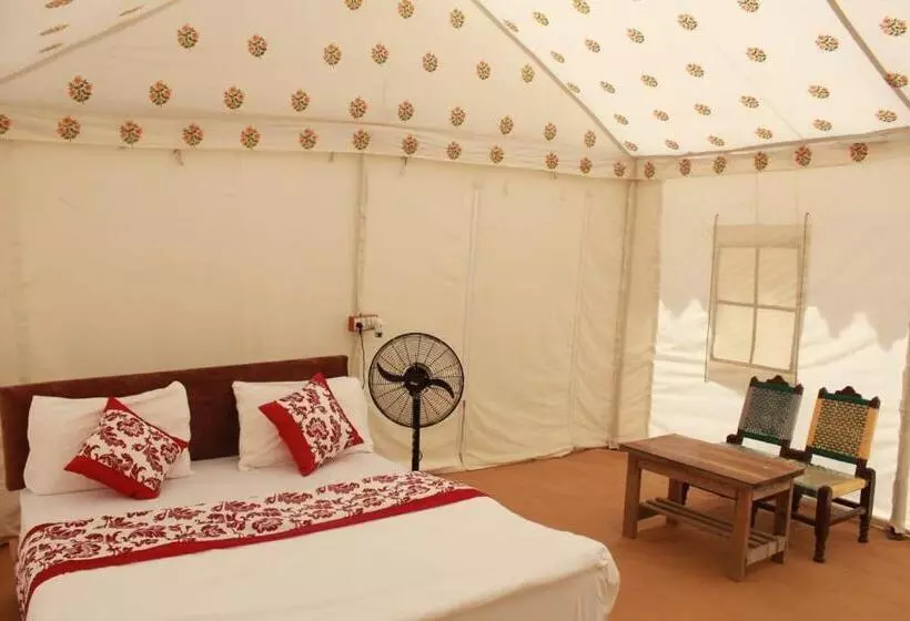 リゾートホテル Hindustan Desert Camp