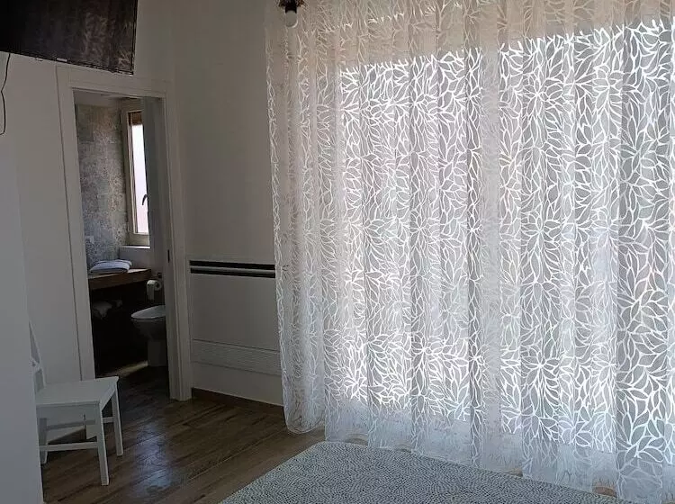 ペンション Dalie S House San Leone Centro