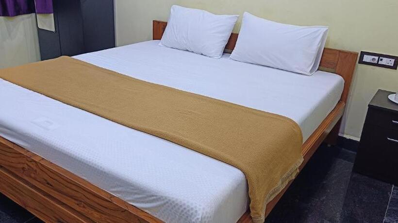 Pensão Sivakumar Paradise