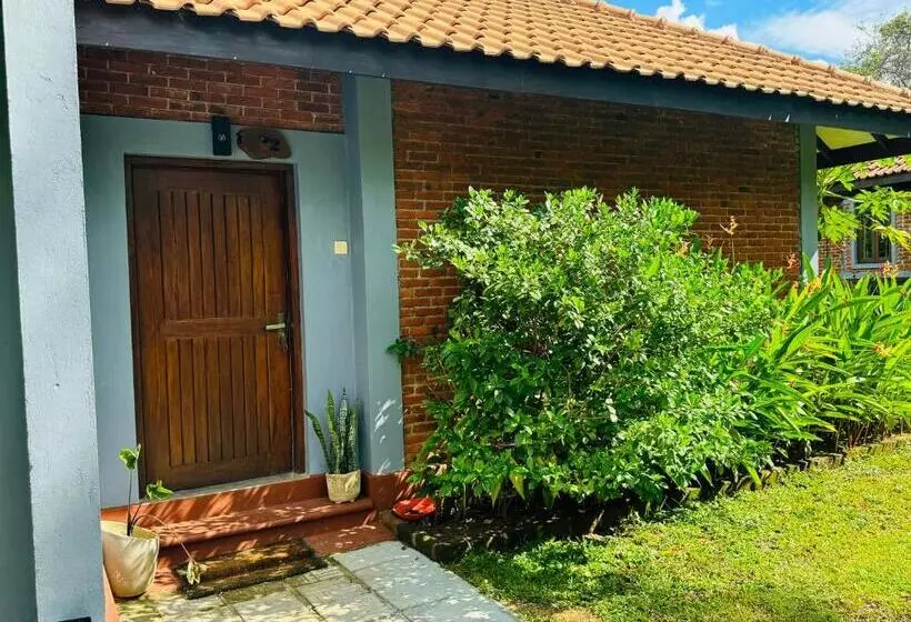 Foresta Resort Sigiriya