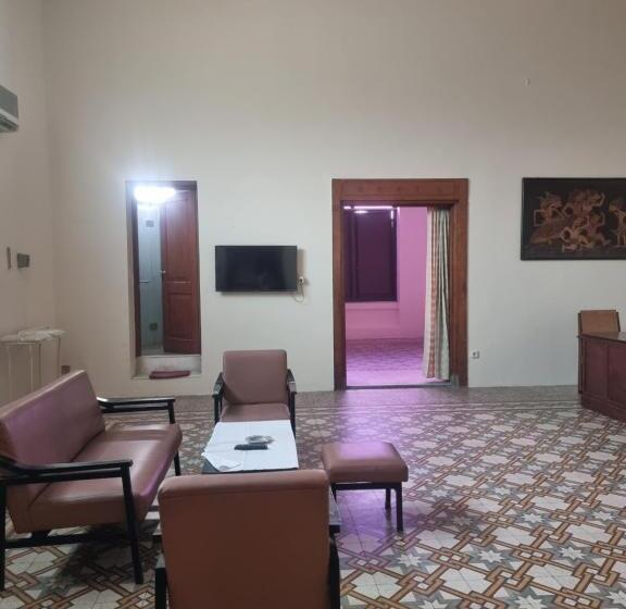 בית מלון כפרי Candi Baru